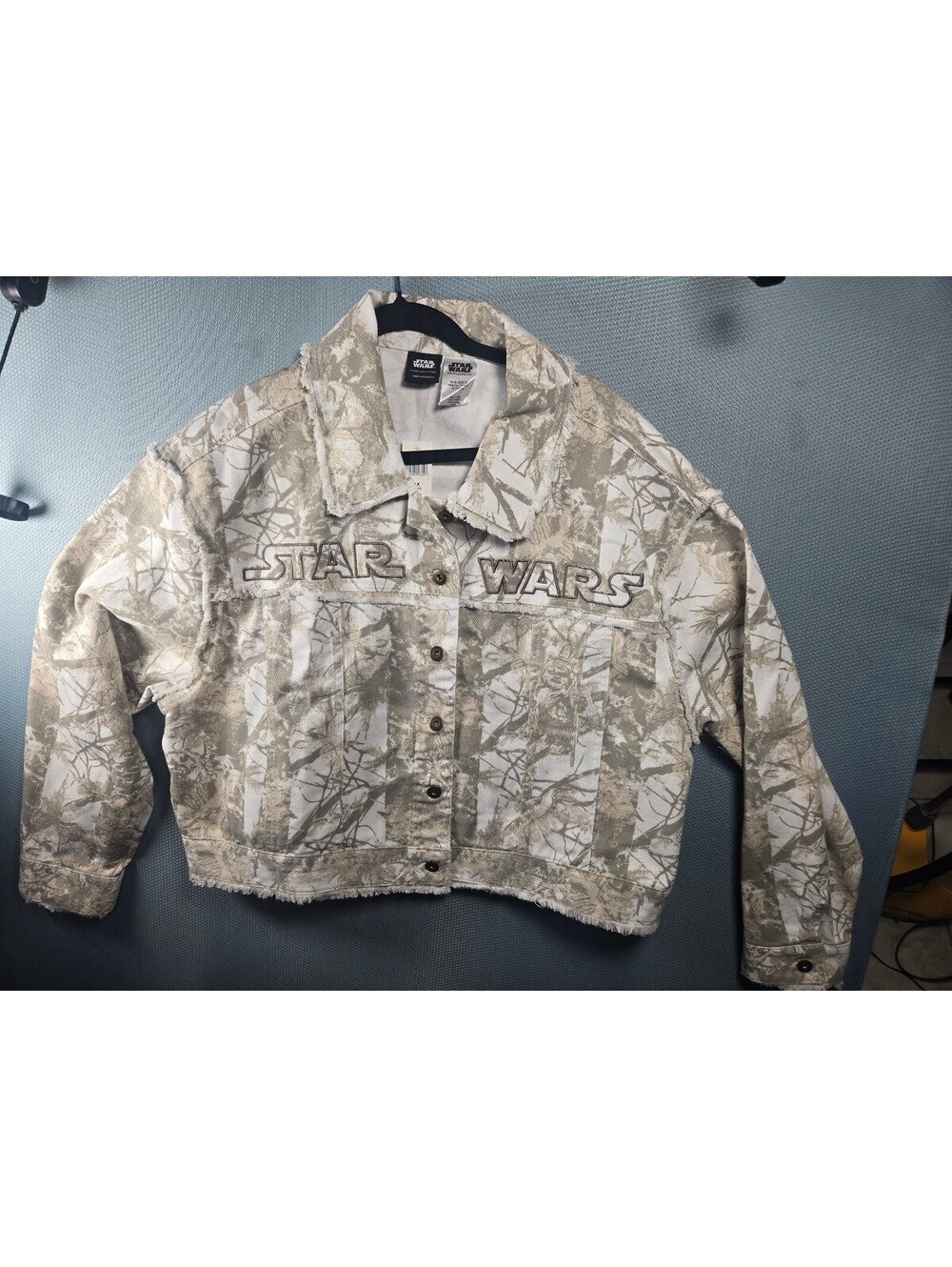 Disney Star Wars Ewok Camo Jean Jacket Her Universe Unisex 1X New